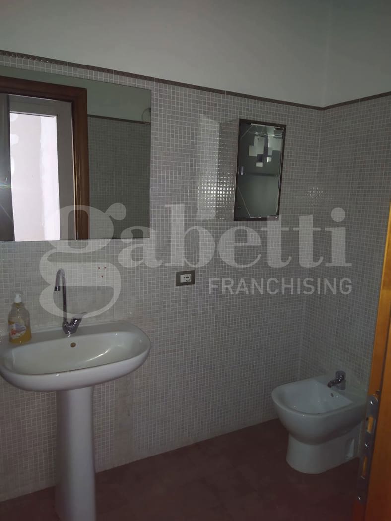 Negozio in affitto a Oristano