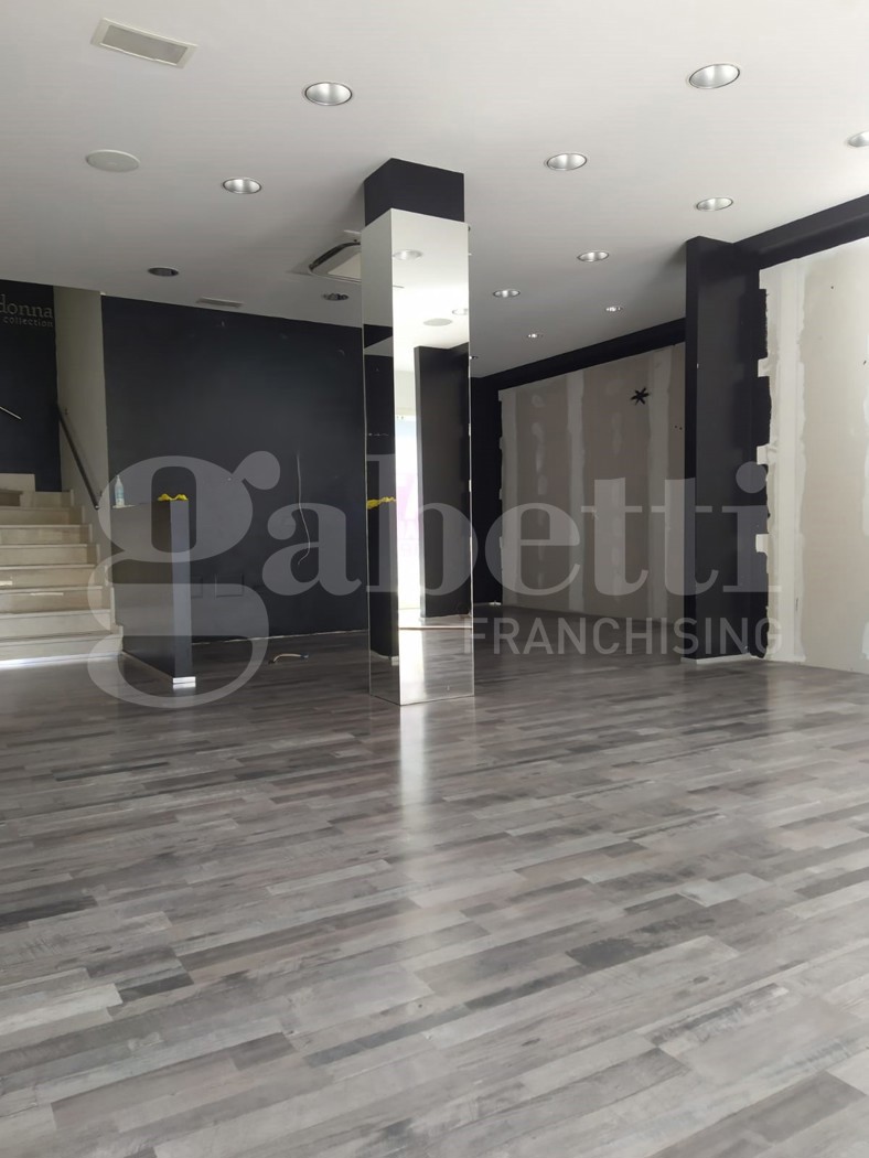 Negozio in affitto a Oristano