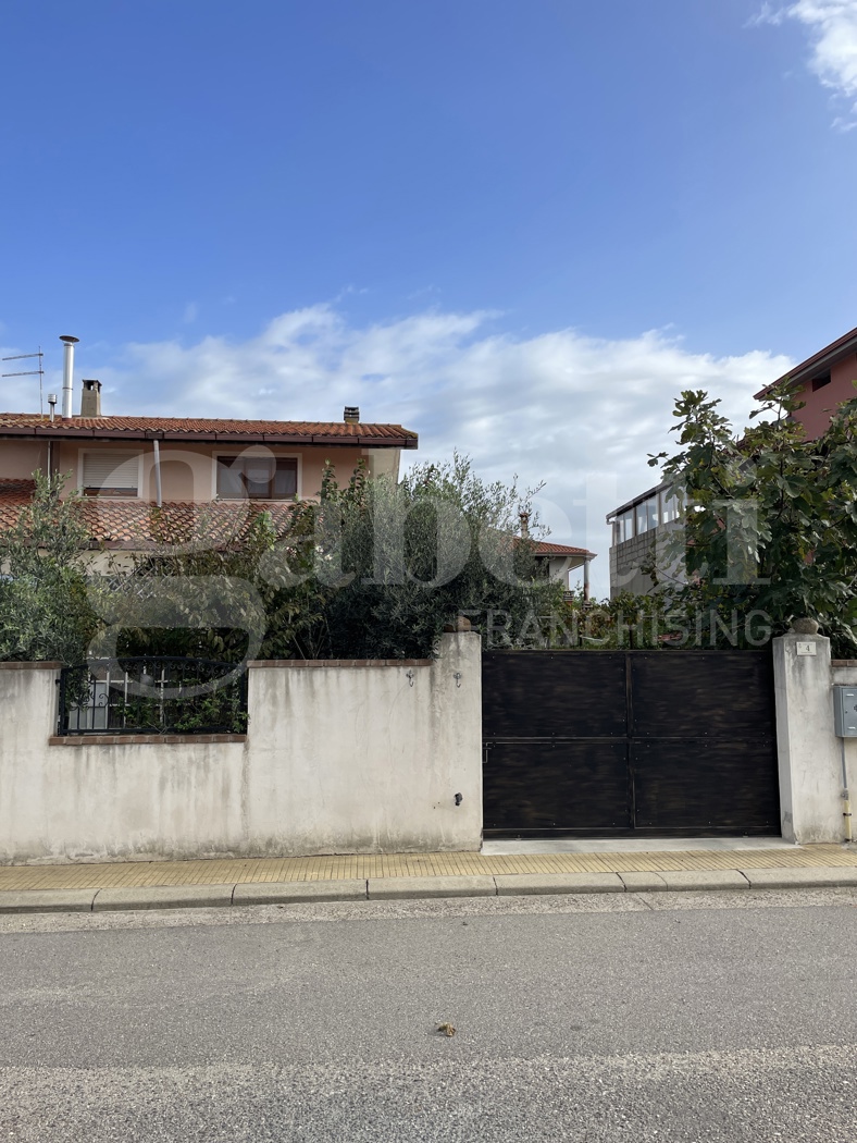 Villa in vendita a Terralba