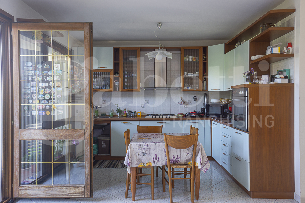 Villa con giardino a Oristano