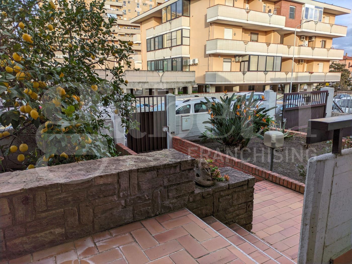 Villa con box doppio a Oristano