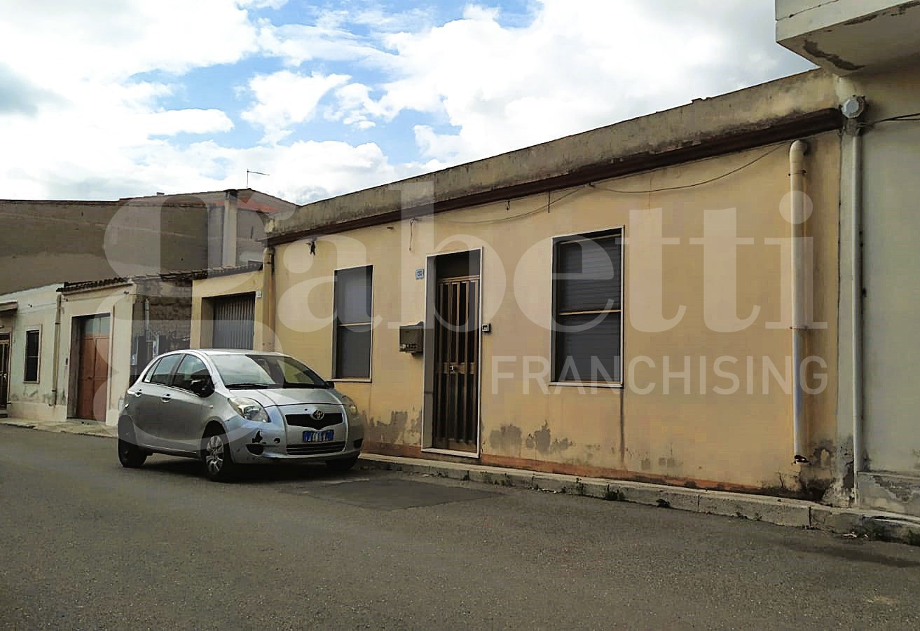 Casa indipendente con giardino a Oristano