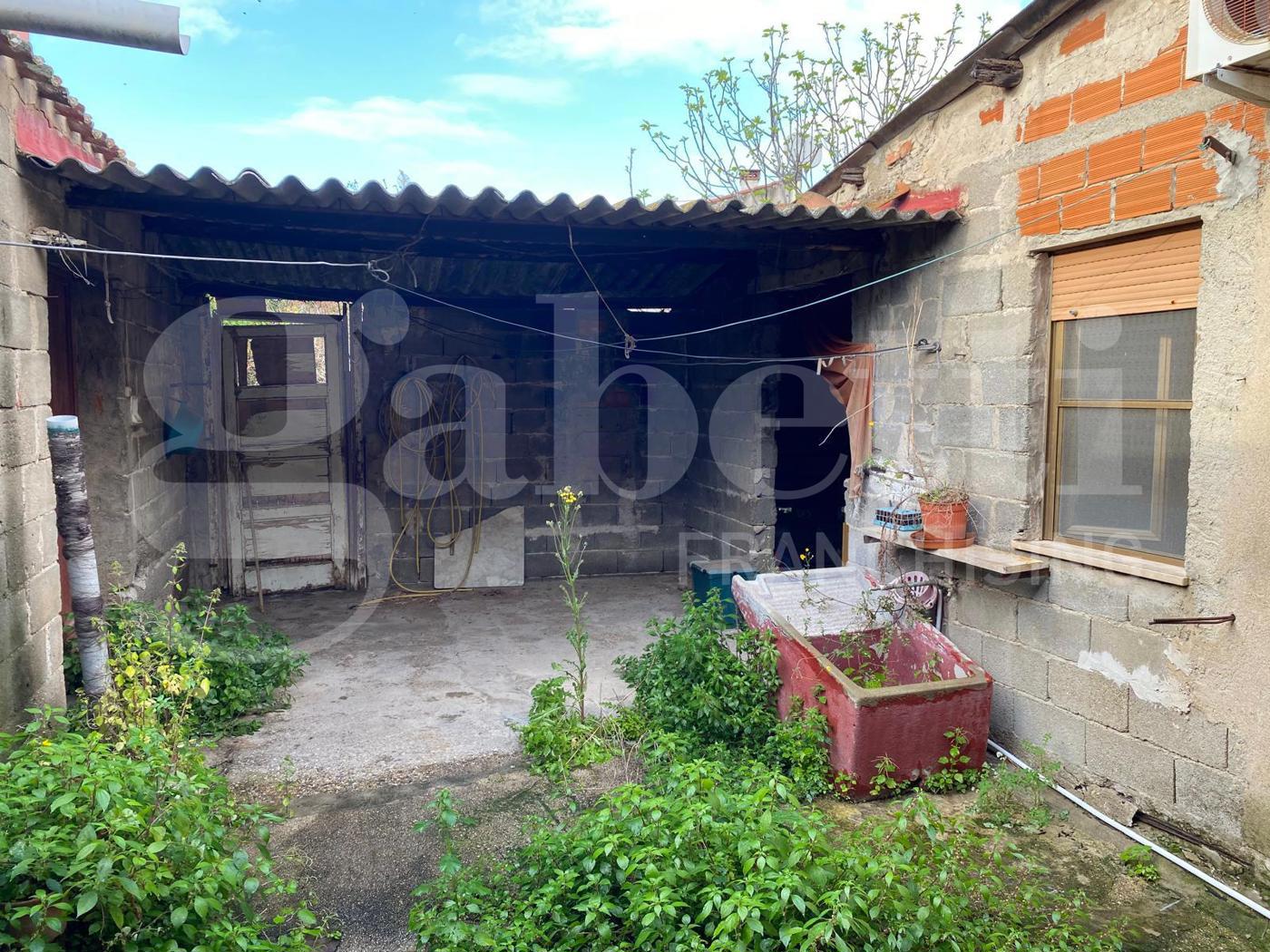 Casa indipendente con giardino a Oristano
