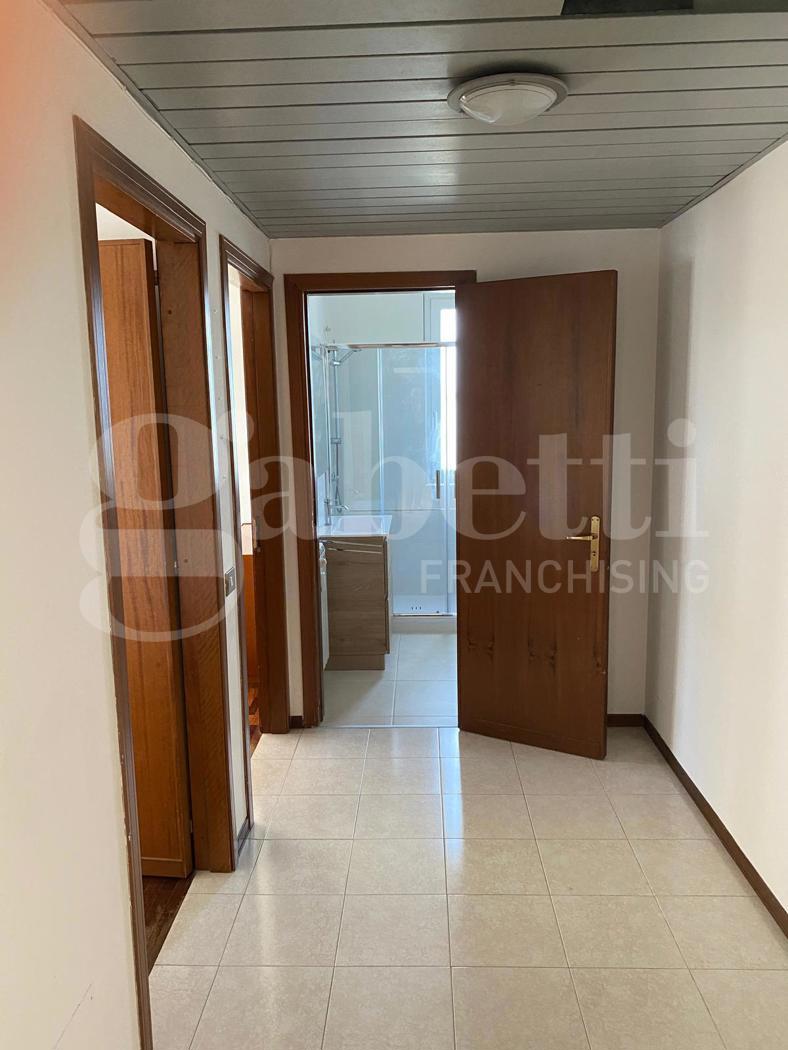 Trilocale arredato in affitto a Oristano