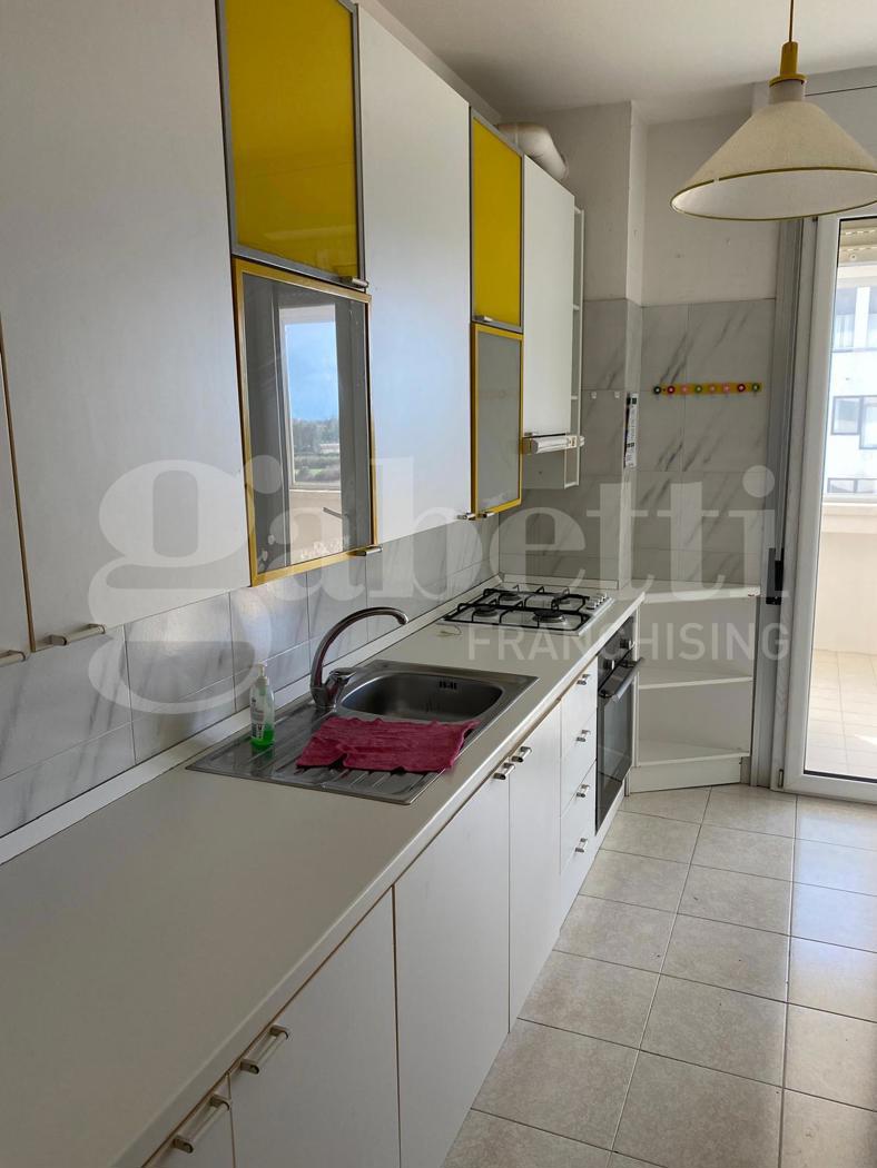 Trilocale arredato in affitto a Oristano