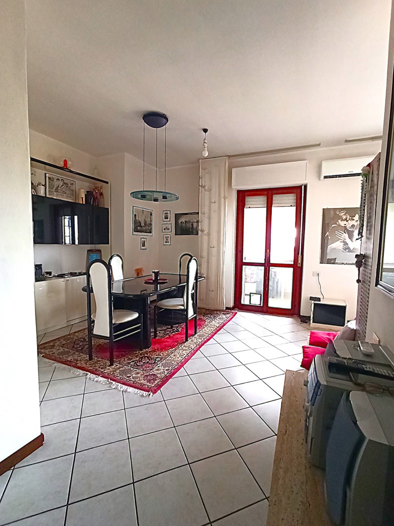 Trilocale con box a Oristano