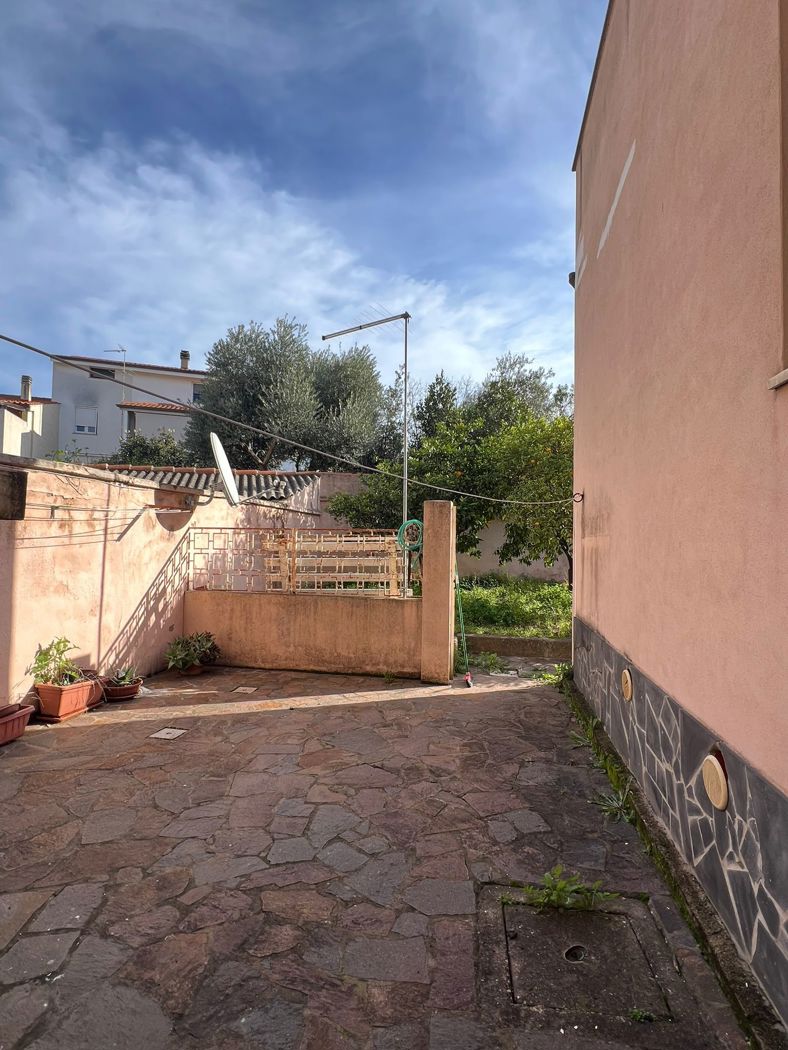 Trilocale in affitto a Oristano