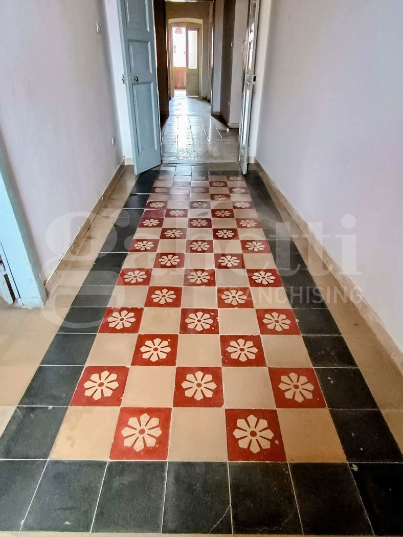 Quadrilocale da ristrutturare a Oristano