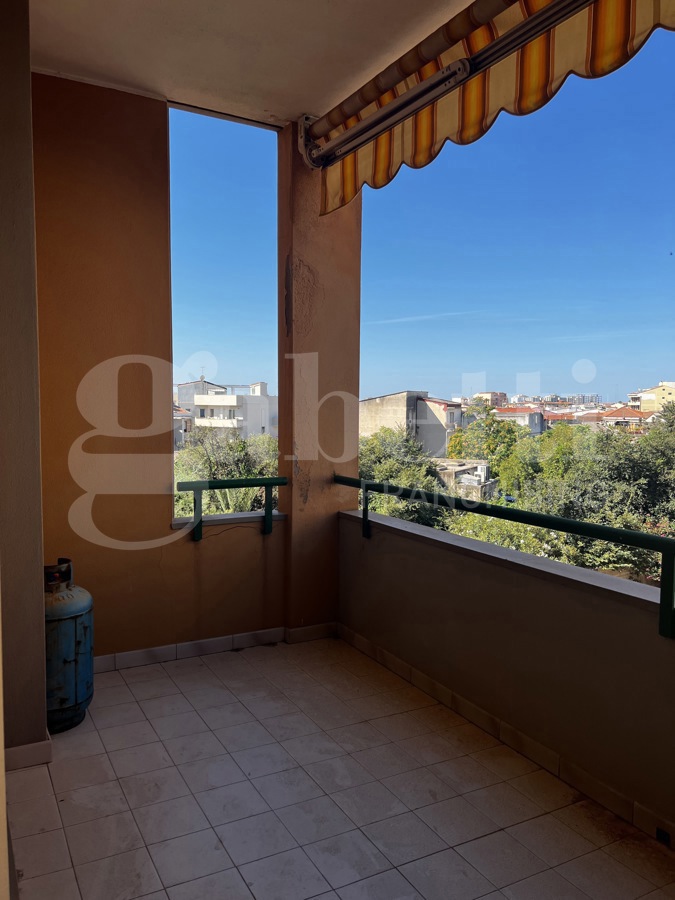 Trilocale arredato in affitto a Oristano