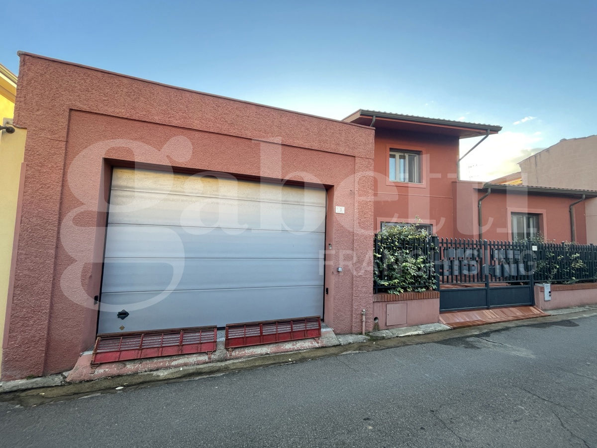 Casa indipendente con giardino a Terralba