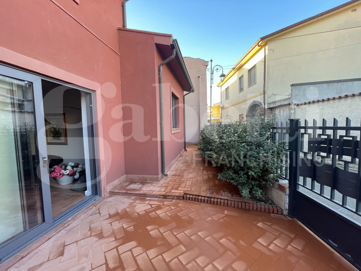 Casa indipendente con giardino a Terralba