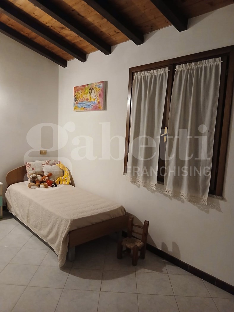 Casa indipendente con giardino a Terralba