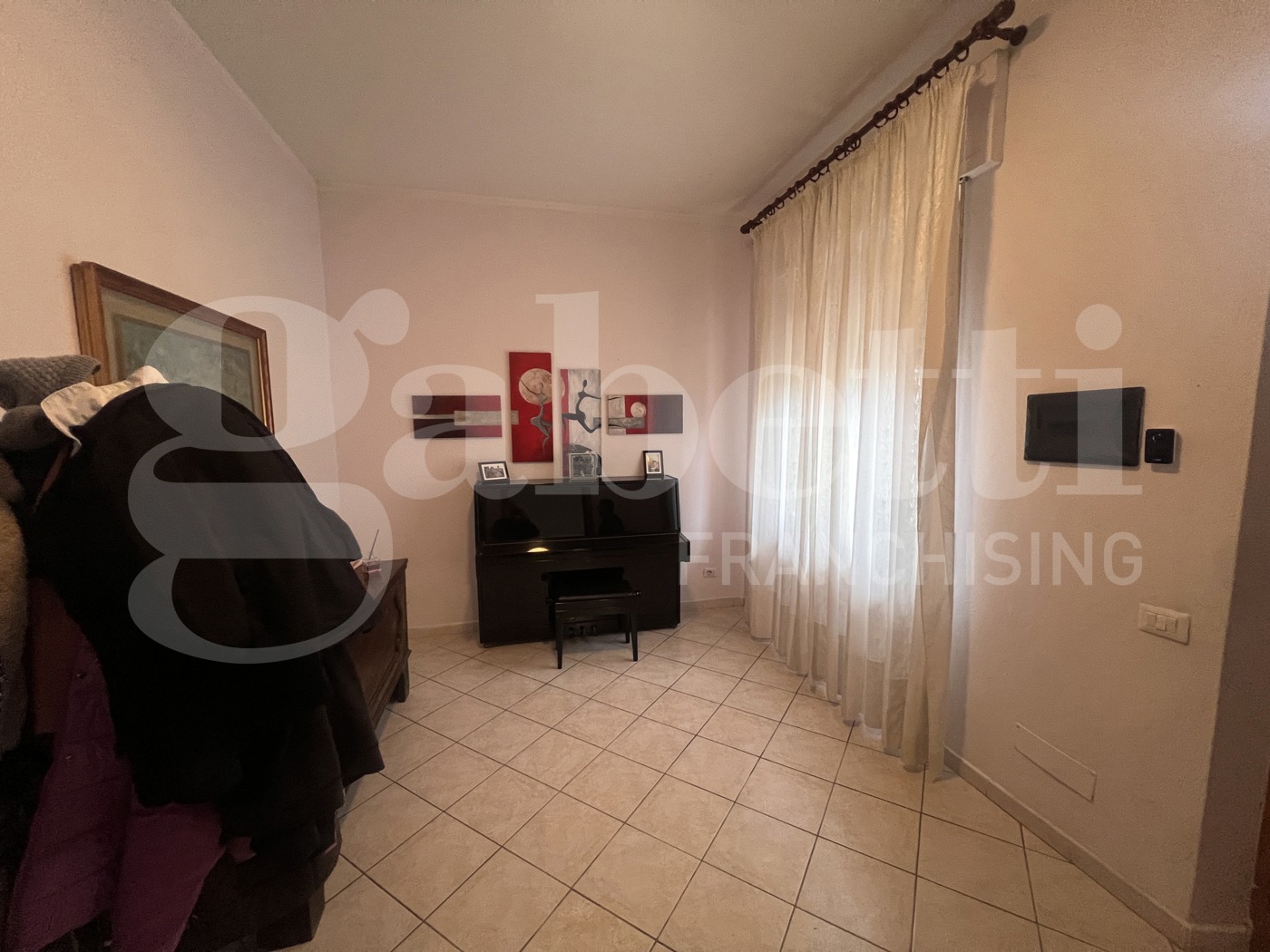 Villa Bifamiliare con giardino a Oristano