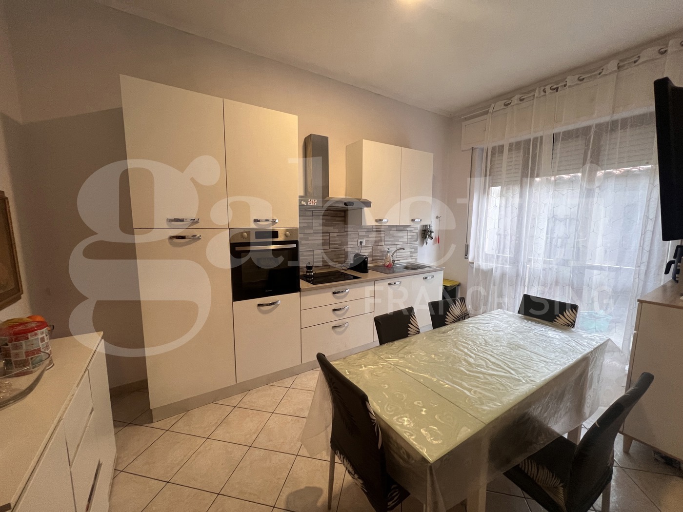 Villa Bifamiliare con giardino a Oristano