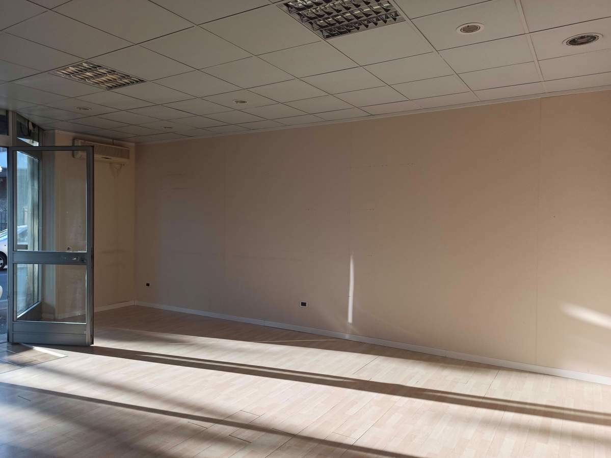 Negozio in vendita a Oristano