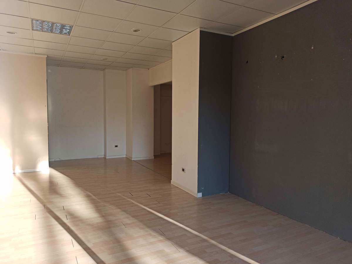 Negozio in vendita a Oristano