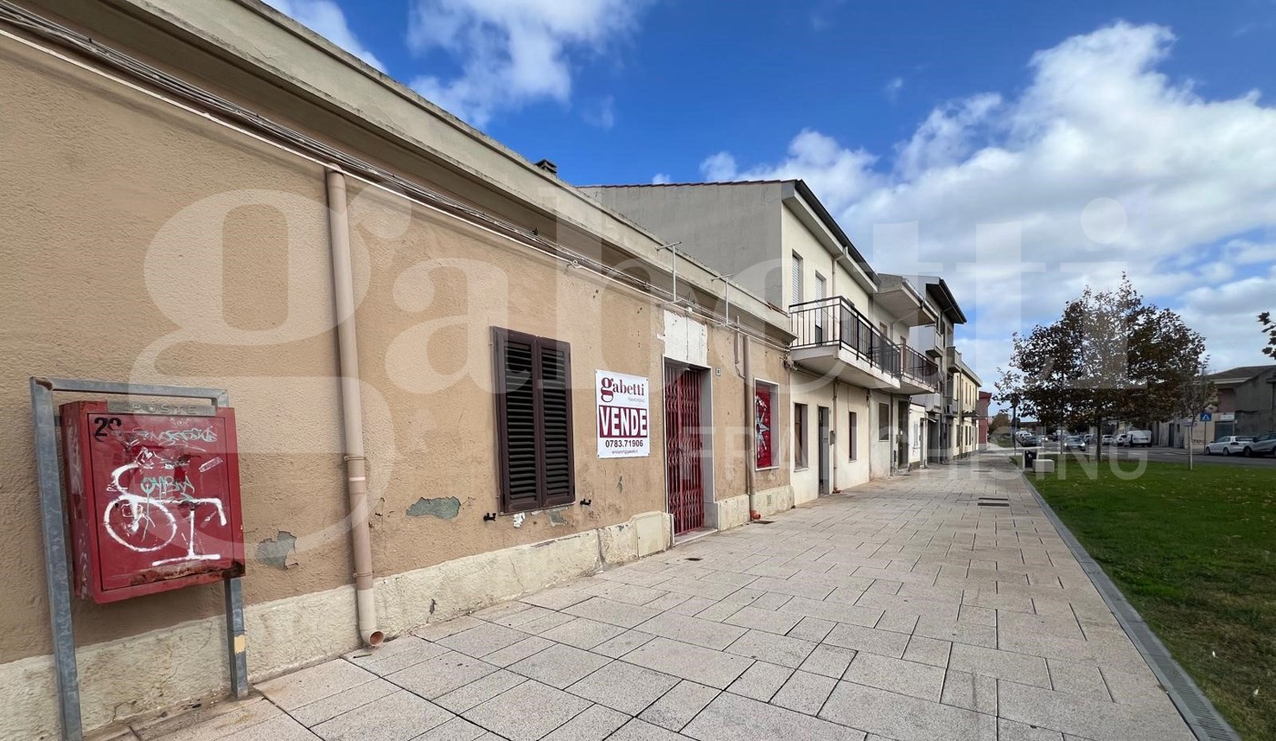 Casa indipendente da ristrutturare a Oristano