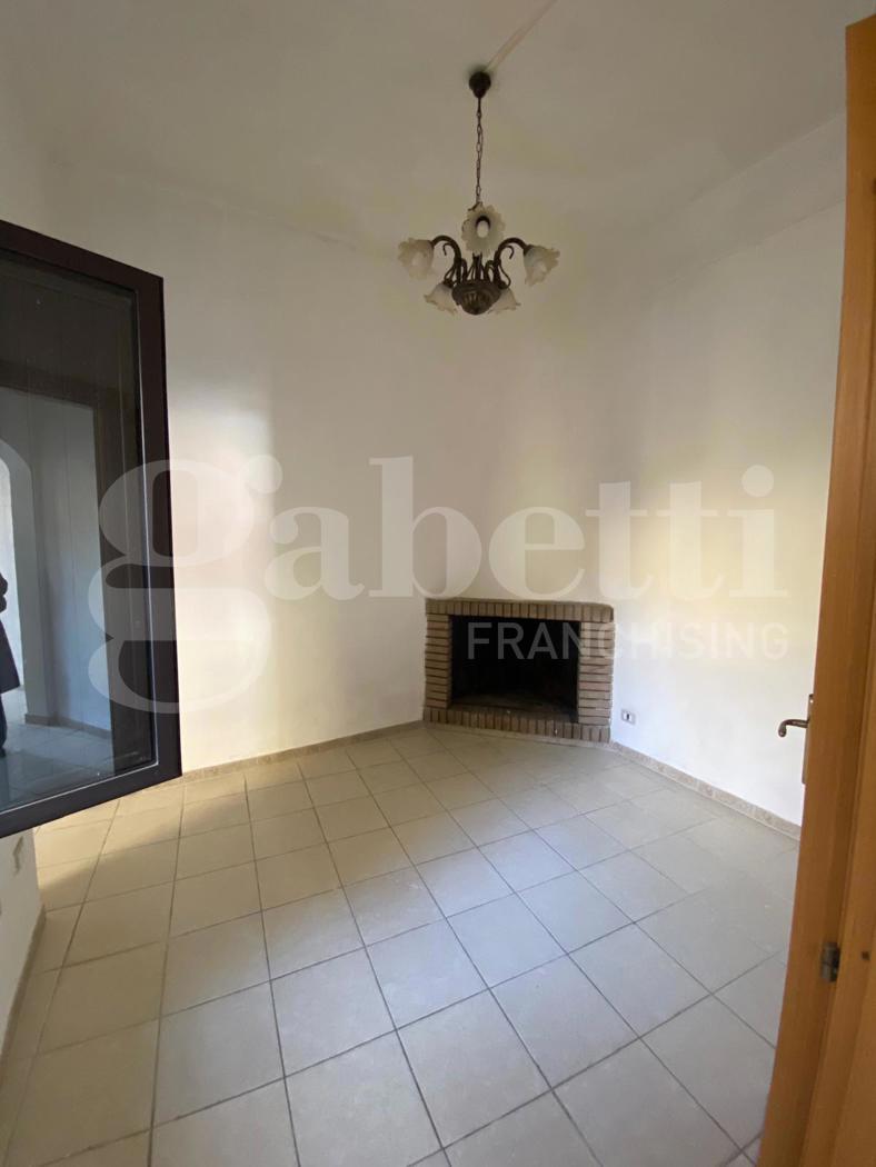 Casa indipendente da ristrutturare a Oristano