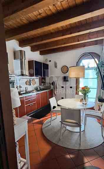 Appartamento arredato in affitto a Pescantina