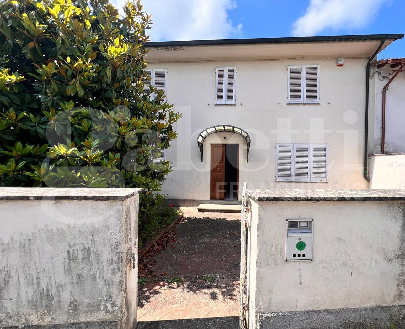 Villa Bifamiliare in vendita a Montopoli in Val d'Arno