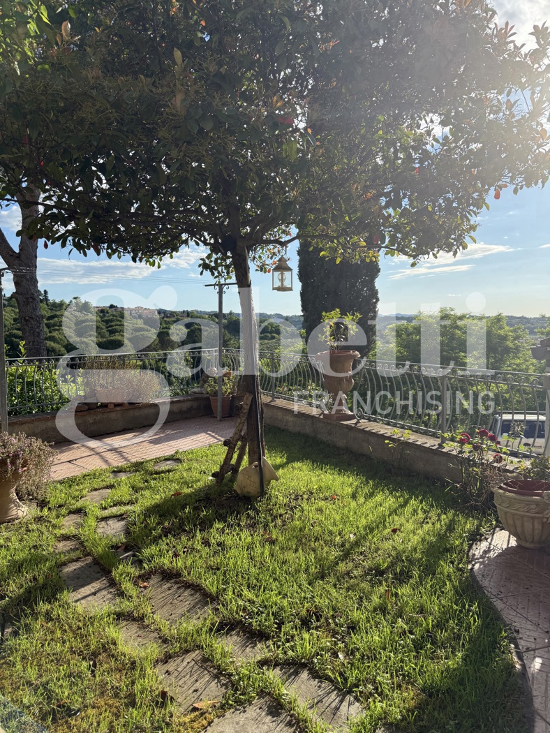 Casa indipendente in vendita a Terricciola