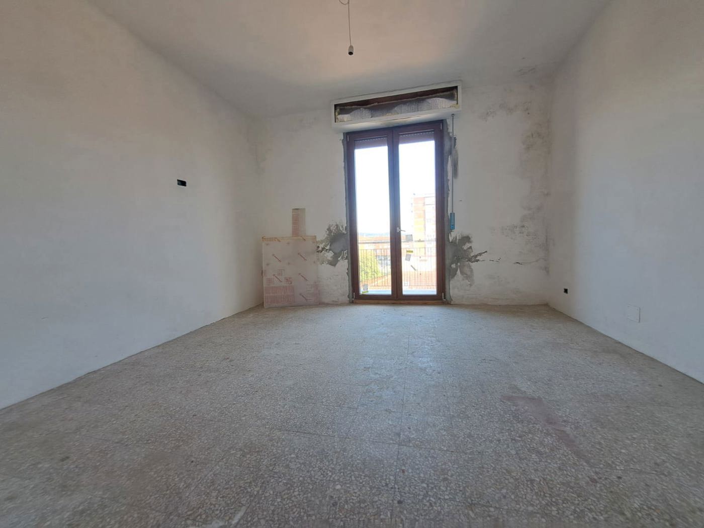 Quadrilocale con box a Pontedera