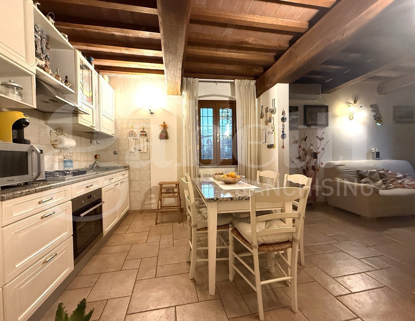 Quadrilocale in vendita a Calcinaia