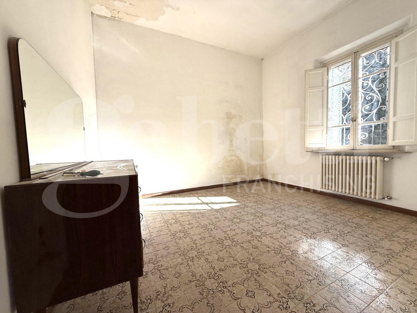 Appartamento con giardino a Palaia