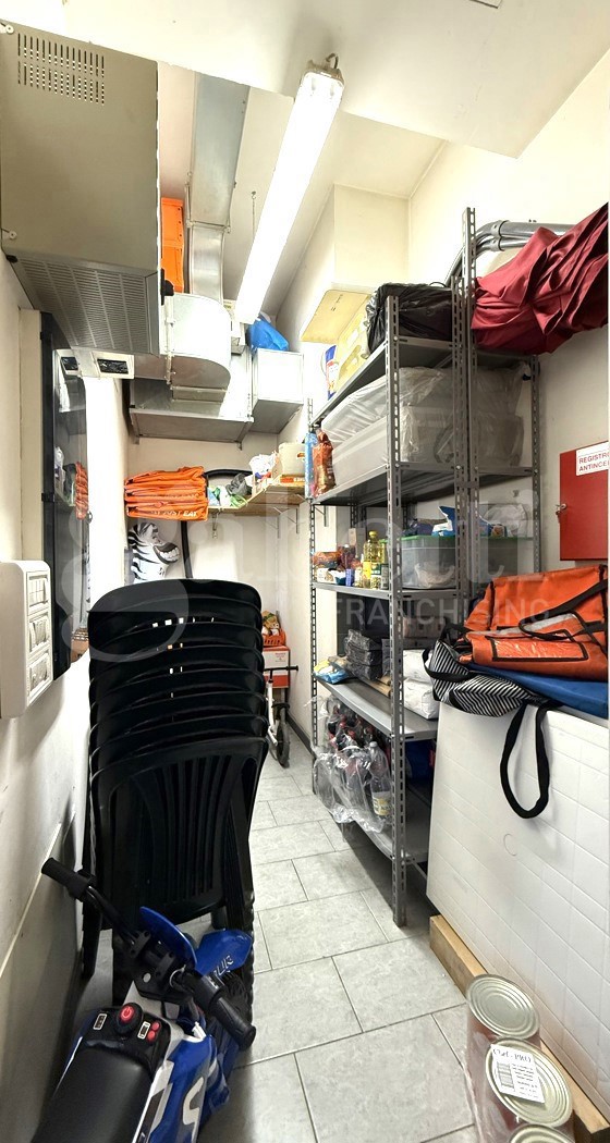 Attivit commerciale Ristorante e pizzeria in vendita a Pontedera