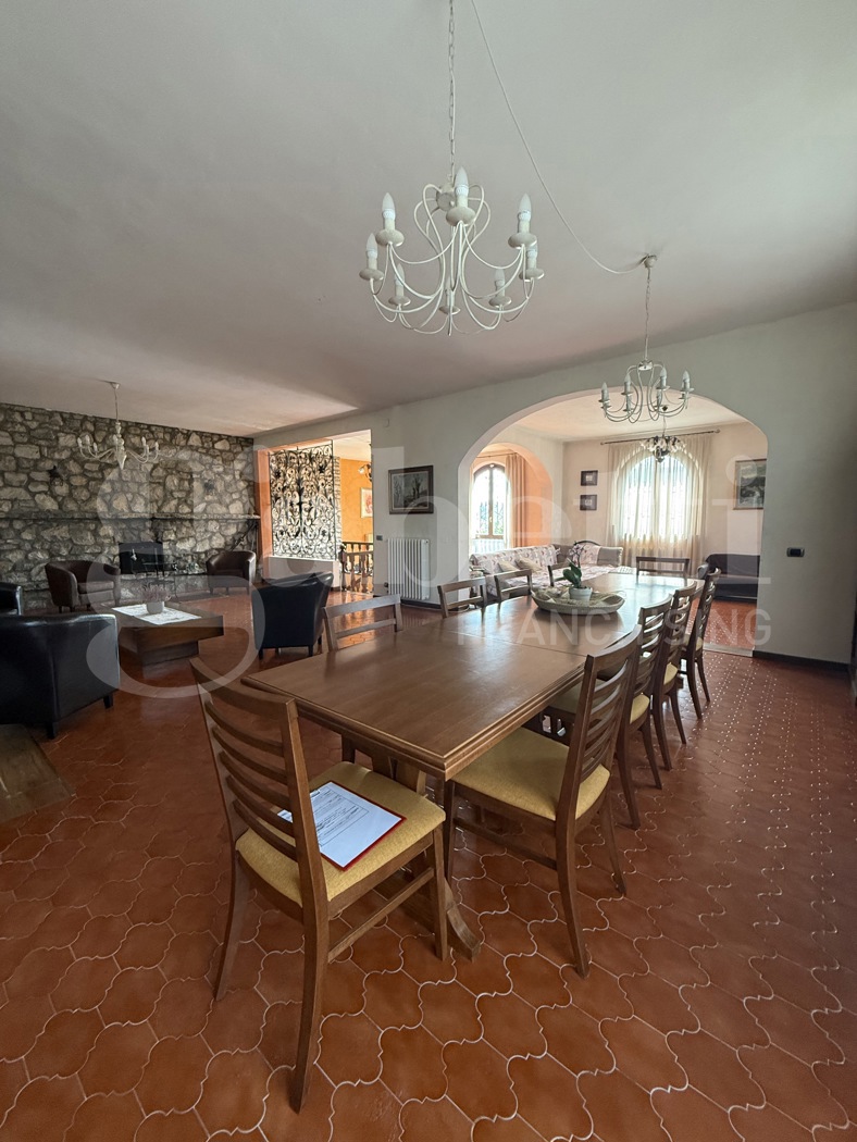 Casa indipendente con giardino a Calcinaia