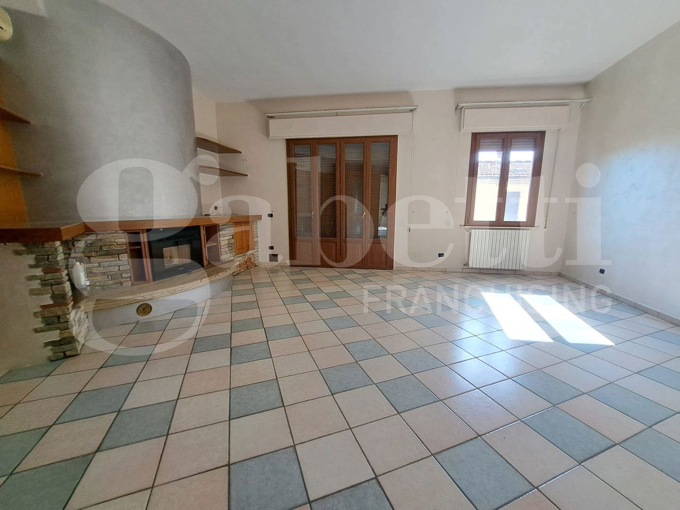 Quadrilocale in vendita a Pontedera