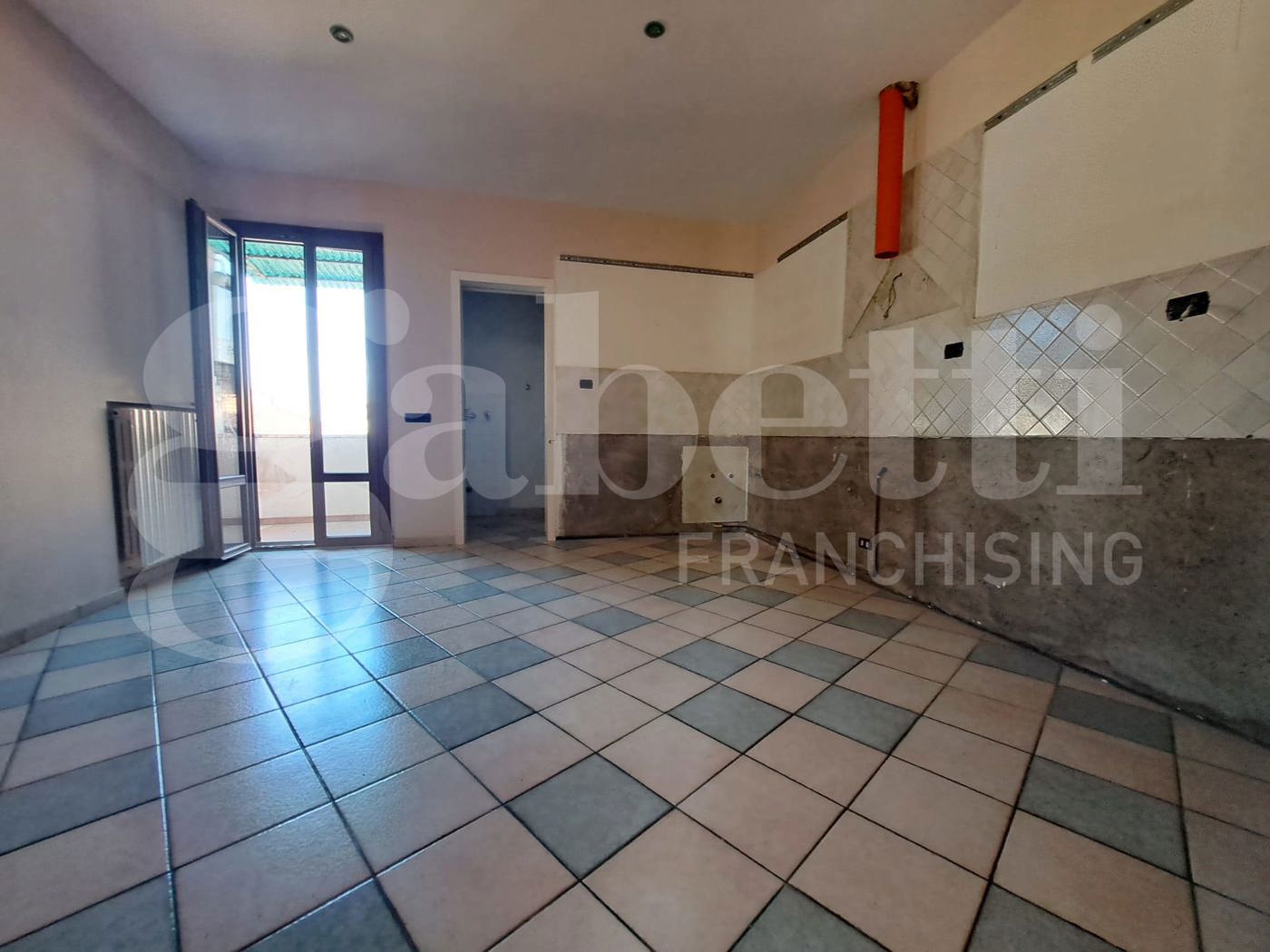 Quadrilocale in vendita a Pontedera