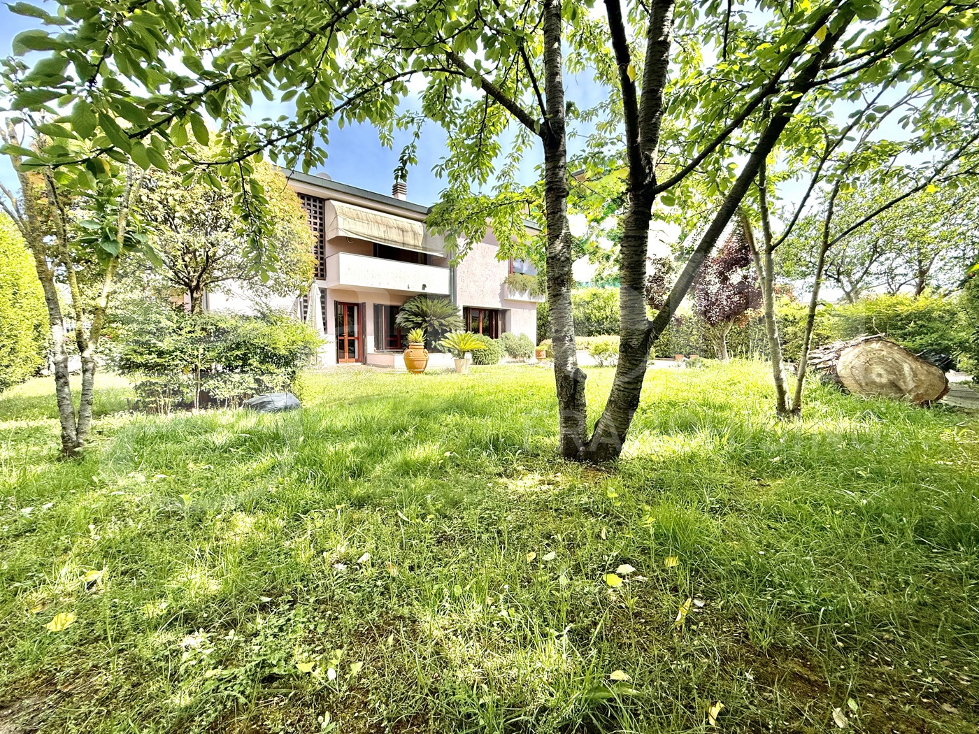 Villa con giardino a Santa Croce sull'Arno