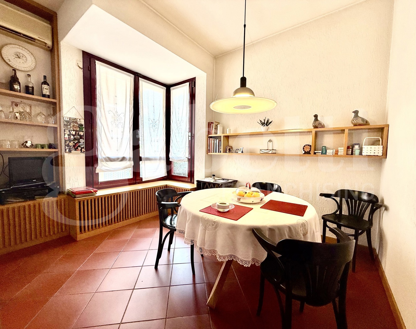 Villa con giardino a Santa Croce sull'Arno