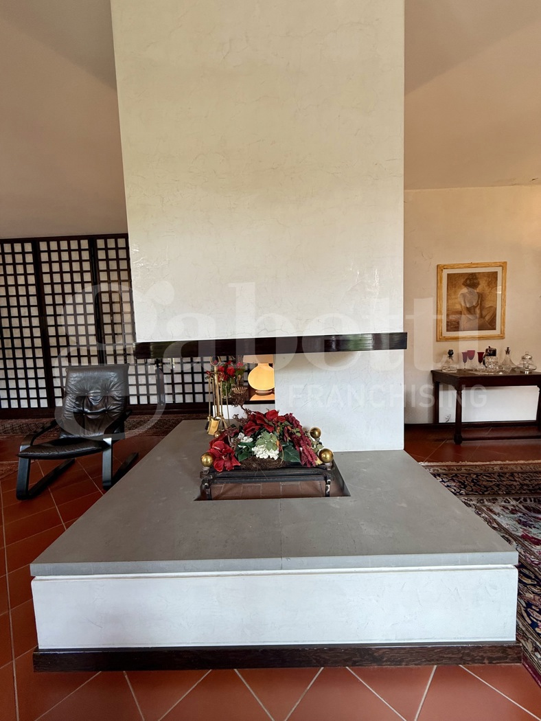 Villa con giardino a Santa Croce sull'Arno