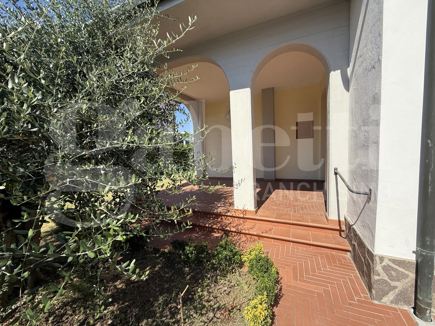 Casa indipendente con giardino a Ponsacco