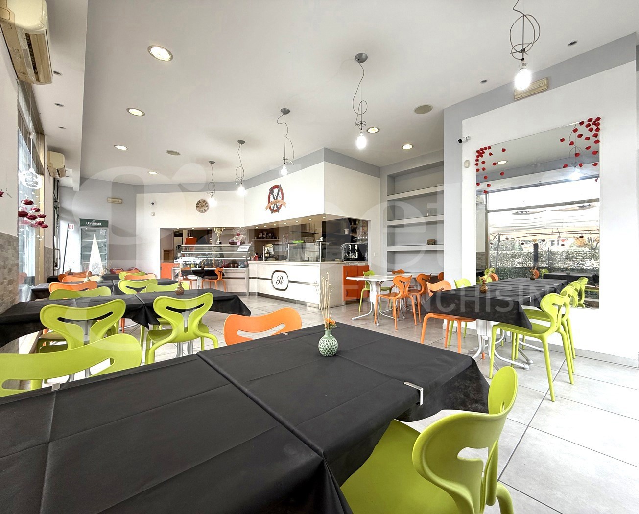 Attivit� commerciale Ristorante e pizzeria in vendita a Pontedera