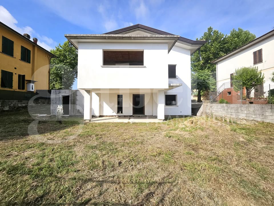 Villa con box doppio a San Miniato
