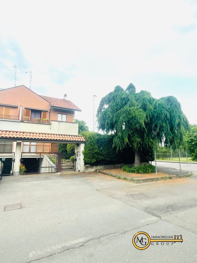 Quadrilocale in vendita a Segrate