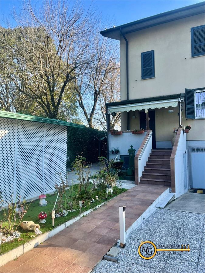 Villa in vendita a Vignate