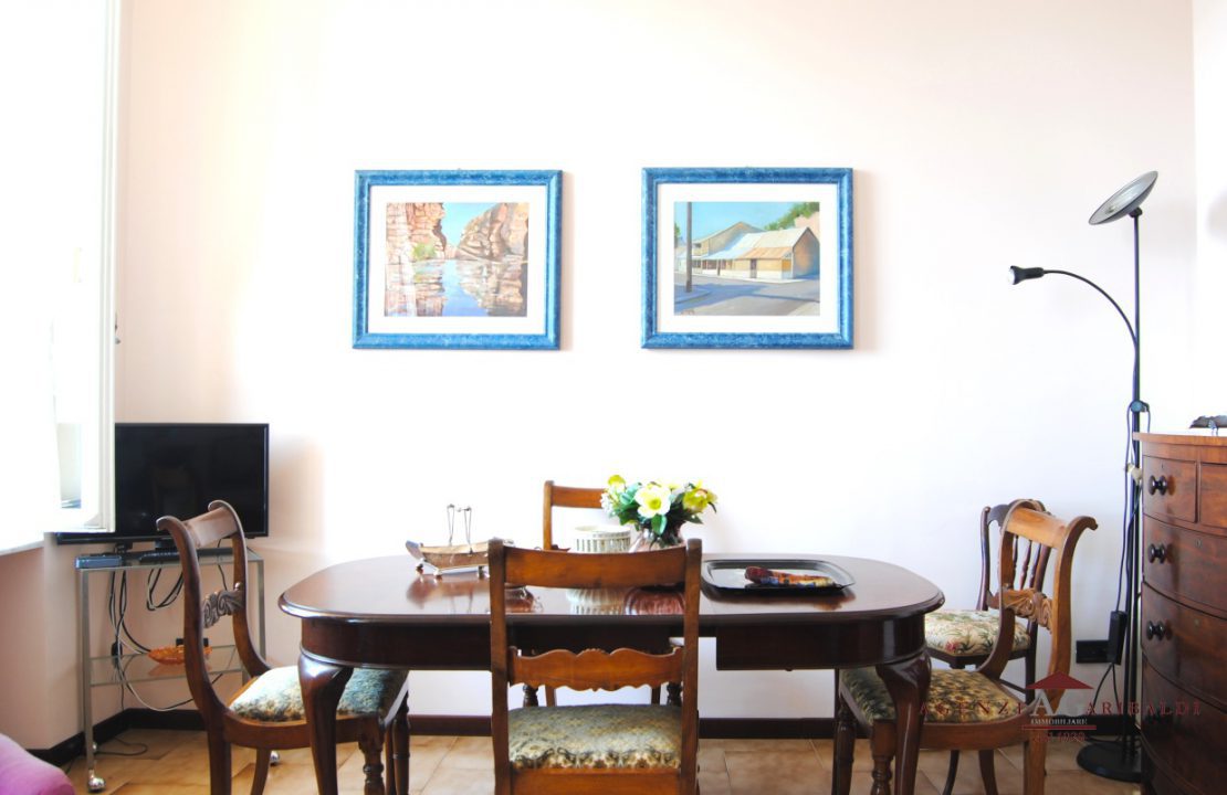 Casa indipendente in vendita a Bordighera