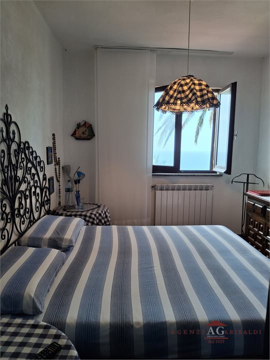 Casa indipendente vista mare a Bordighera