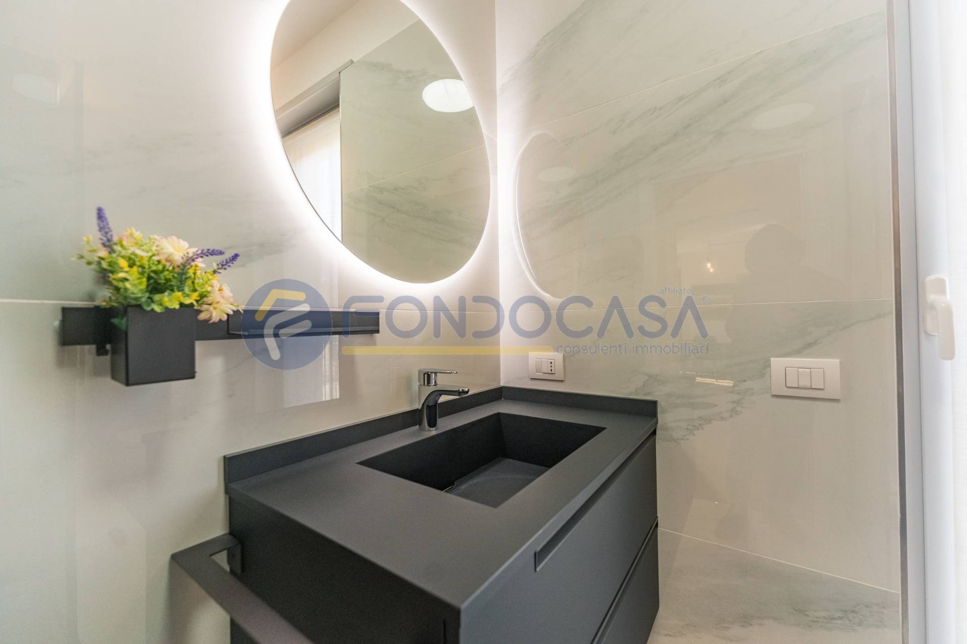 Appartamento in vendita a Olgiate Olona