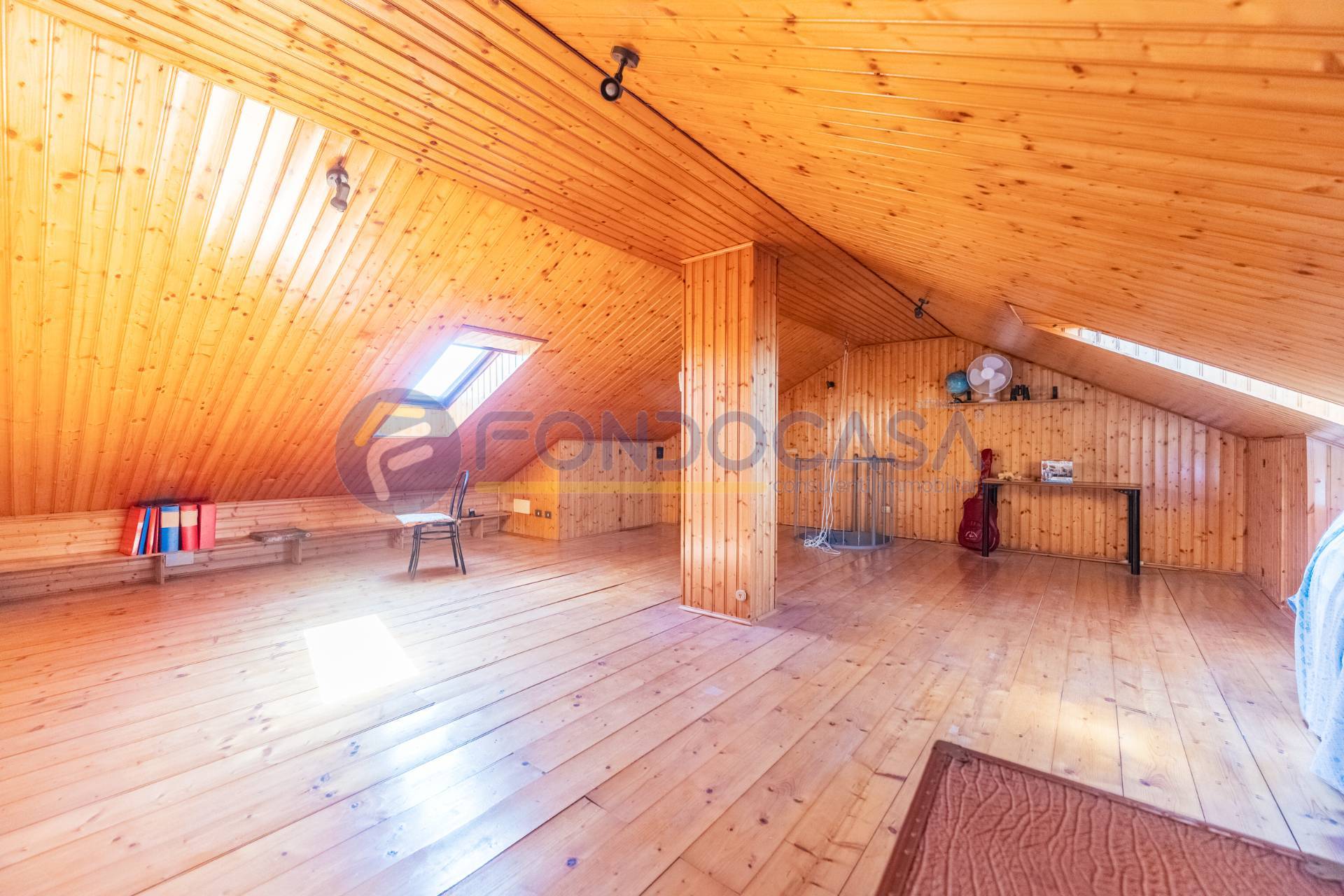 Villa unifamiliare in vendita a Bareggio