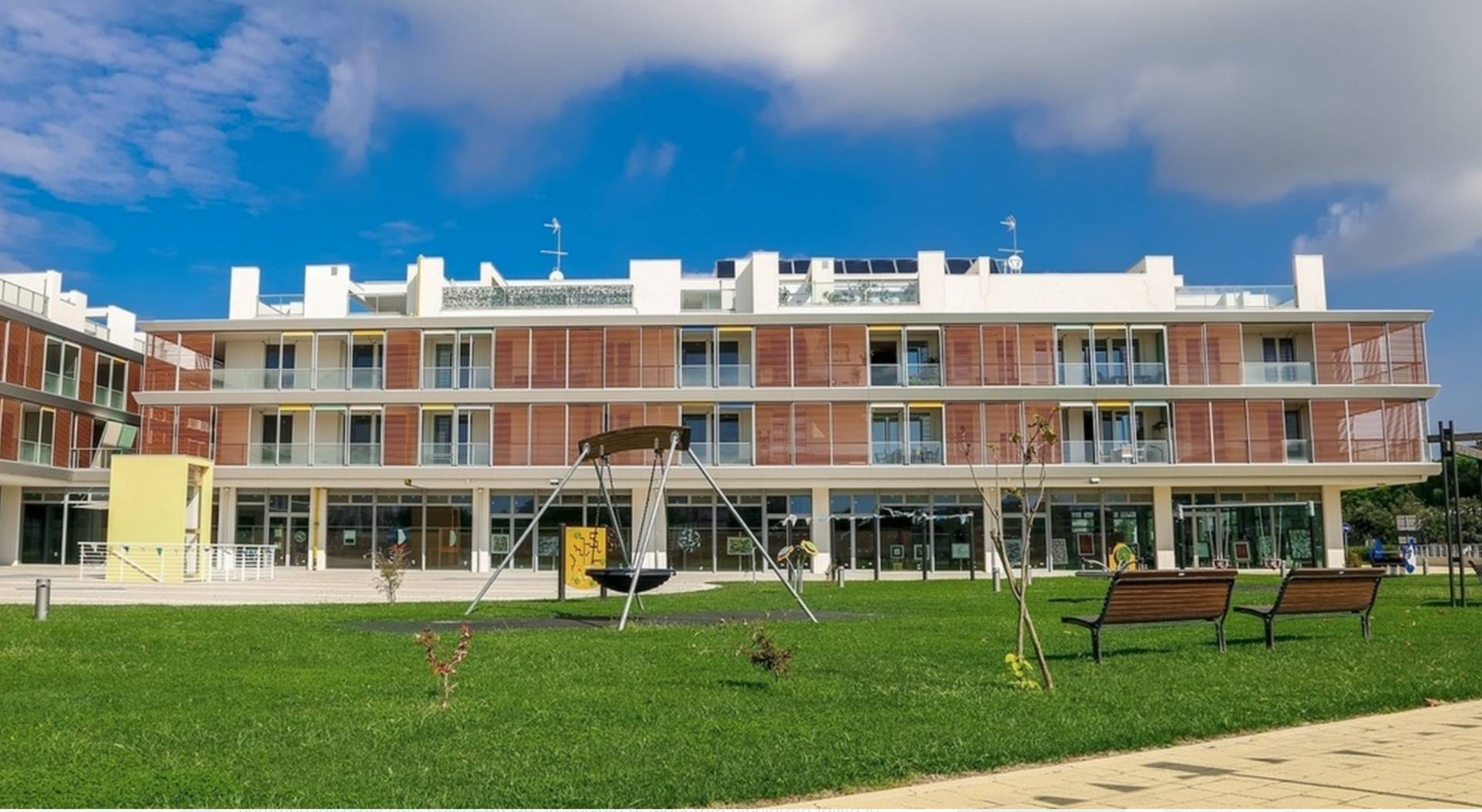 COMMERCIALE in vendita a Jesolo, Lido di Jesolo