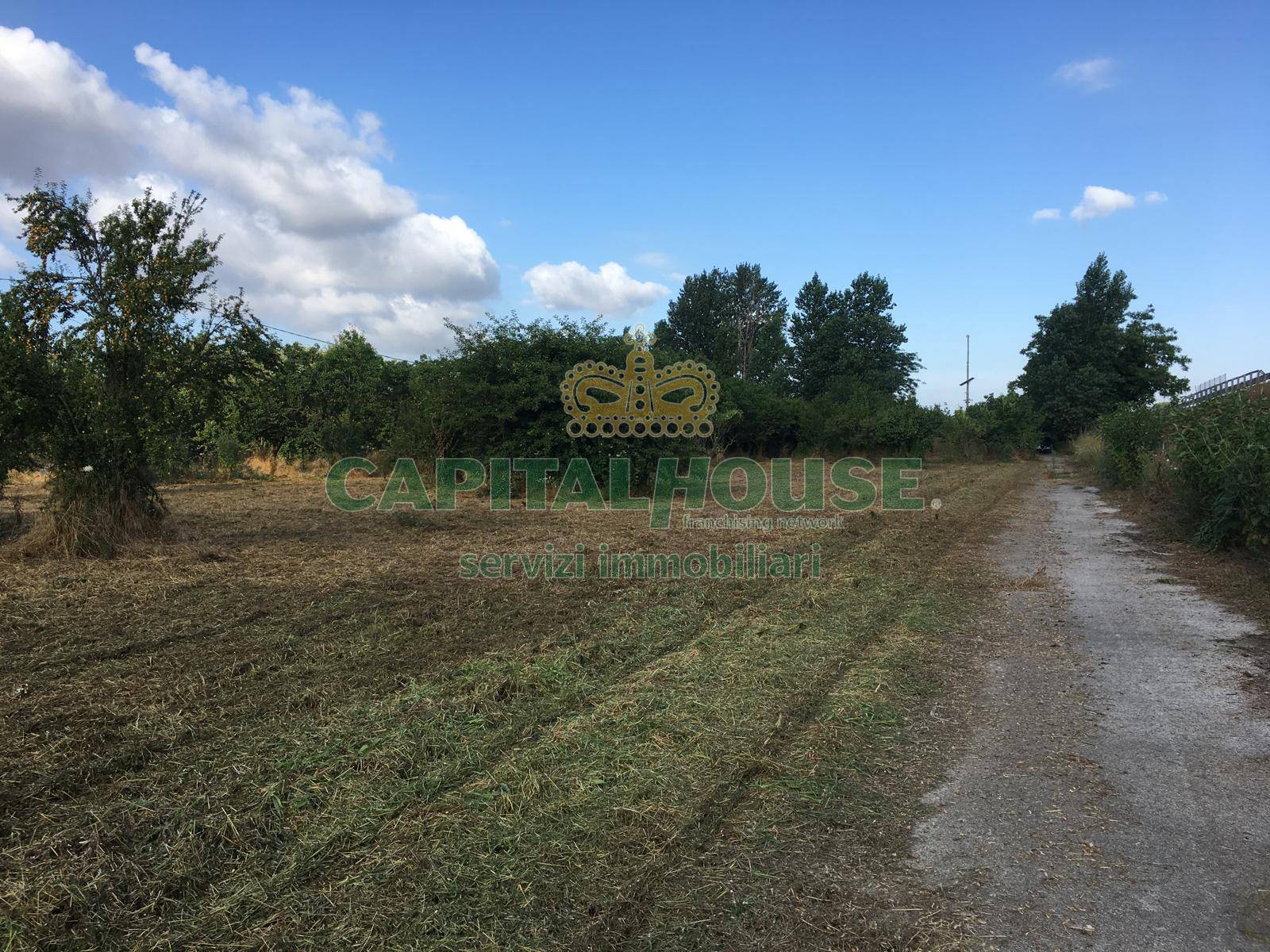 Terreno agricolo in vendita a Pomigliano d'Arco