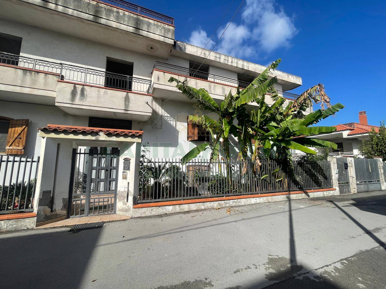 Villa in vendita a Pomigliano d'Arco