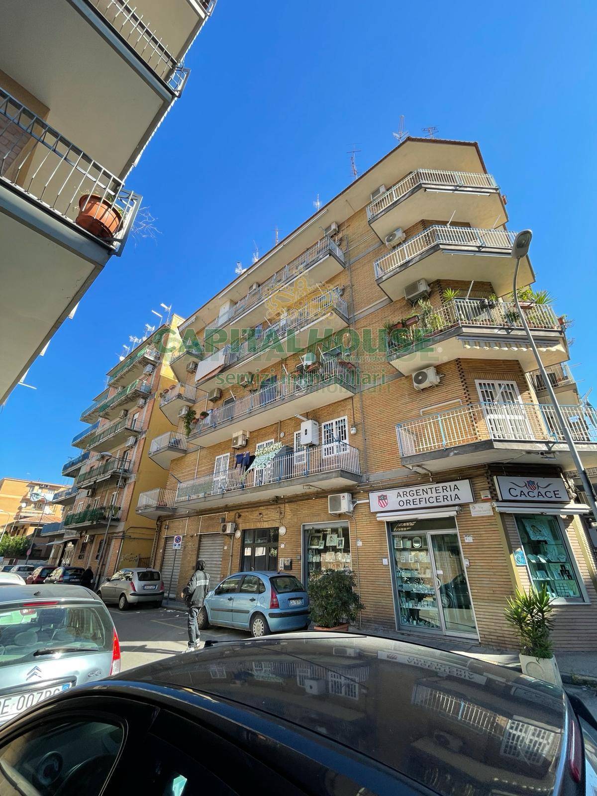 Box o garage in vendita a Pomigliano d'Arco