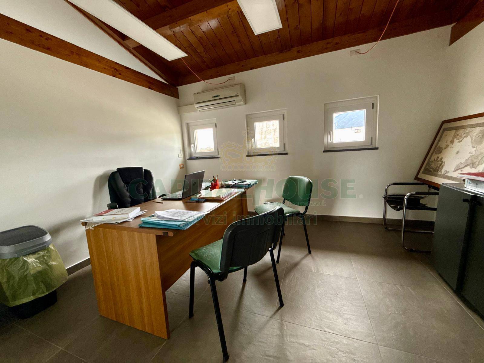 Ufficio in affitto a Sant'Anastasia