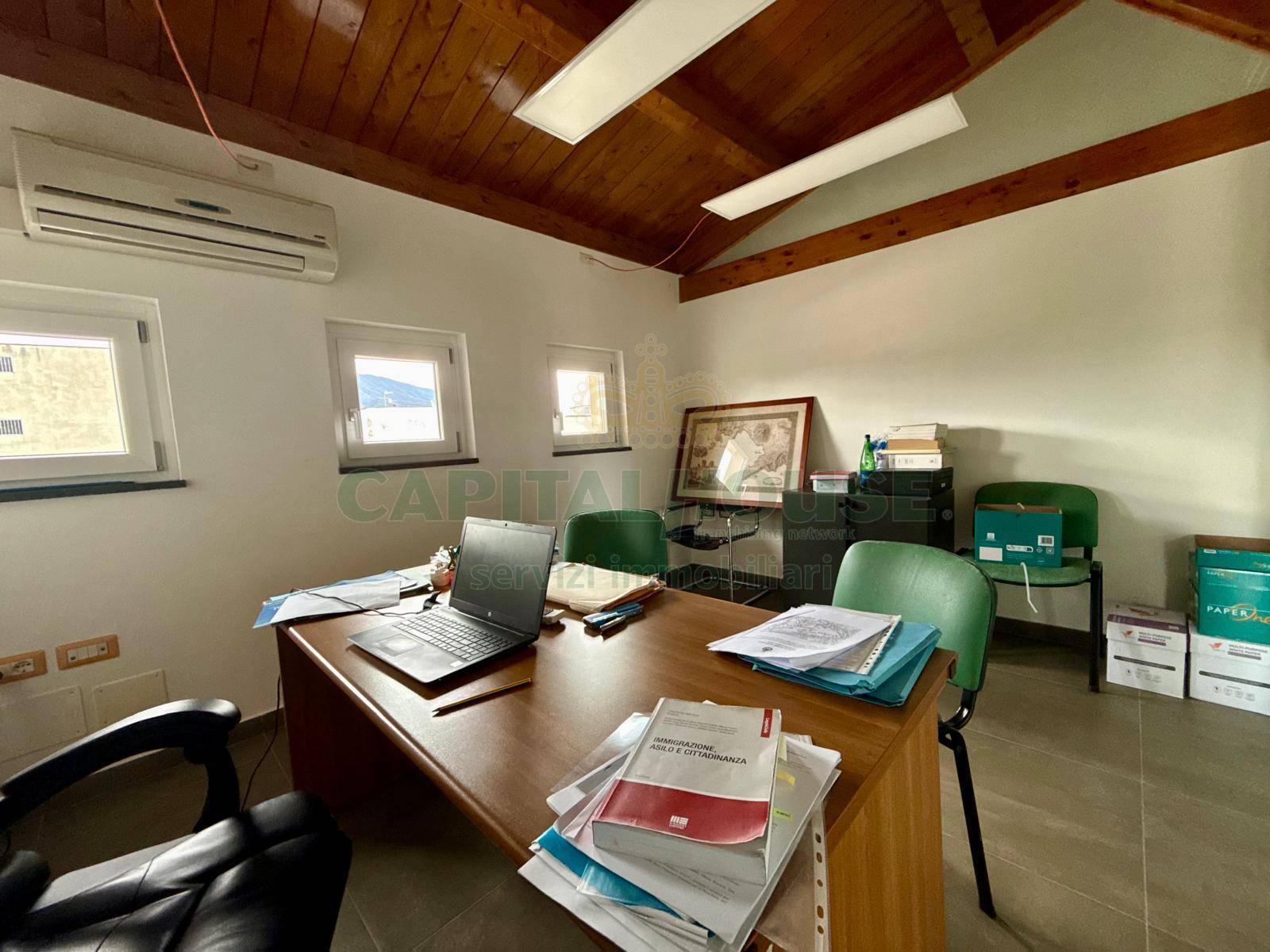 Ufficio in affitto a Sant'Anastasia